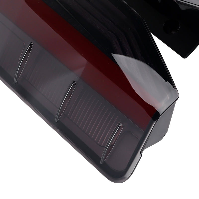 Left+Right LED Tail Light Assembly For Toyota Hiace 6th H300 2019-2023