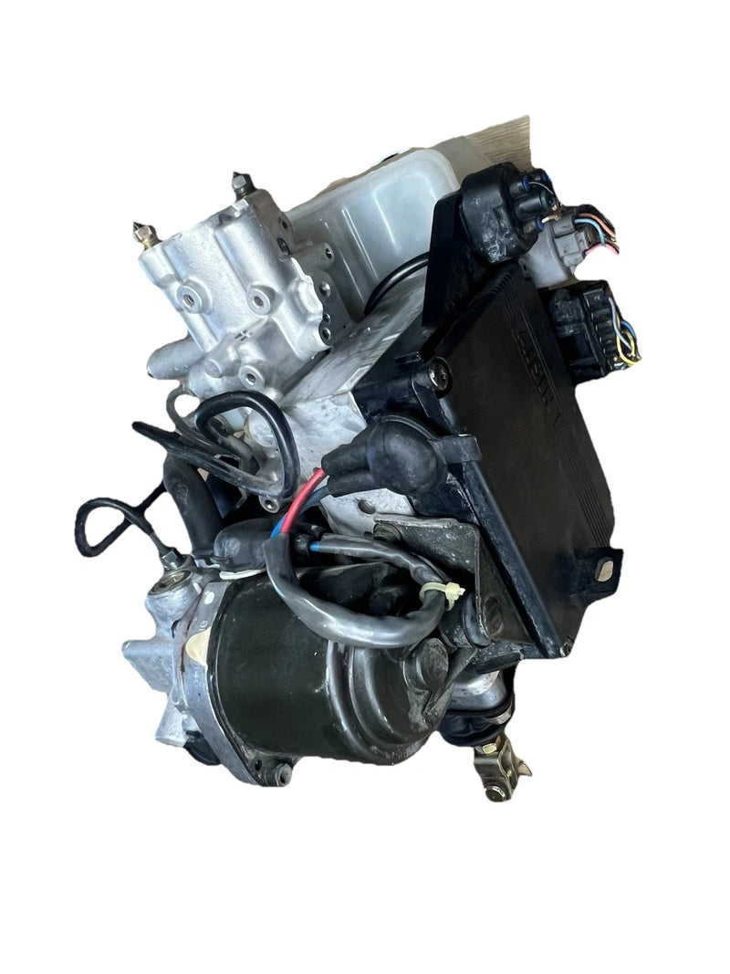 ABS Pump Brake Booster Master Cylinder MR407202 for Mitsubishi Montero 2001-2002